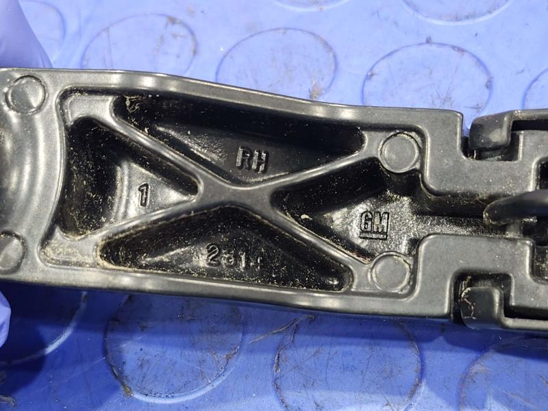 2016 Cadillac ATS Wiper Arm