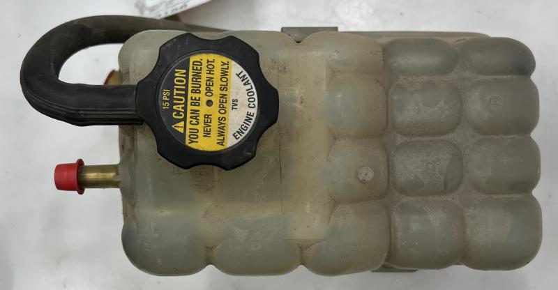 2002 GMC Sierra 1500 Coolant Recovery Bottle
