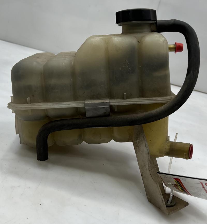 2002 GMC Sierra 1500 Coolant Recovery Bottle