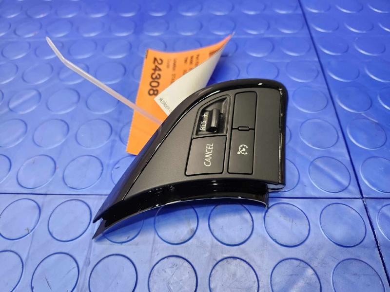 2022 Mitsubishi Eclipse Cross Combination Switch