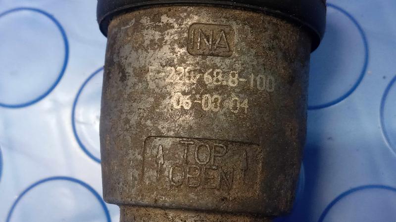 2005 Toyota RAV4 Engine Belt Tensioner