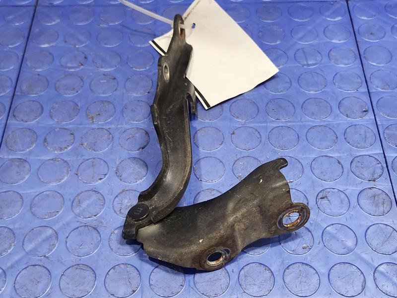2003 Toyota 4Runner Hood Hinge