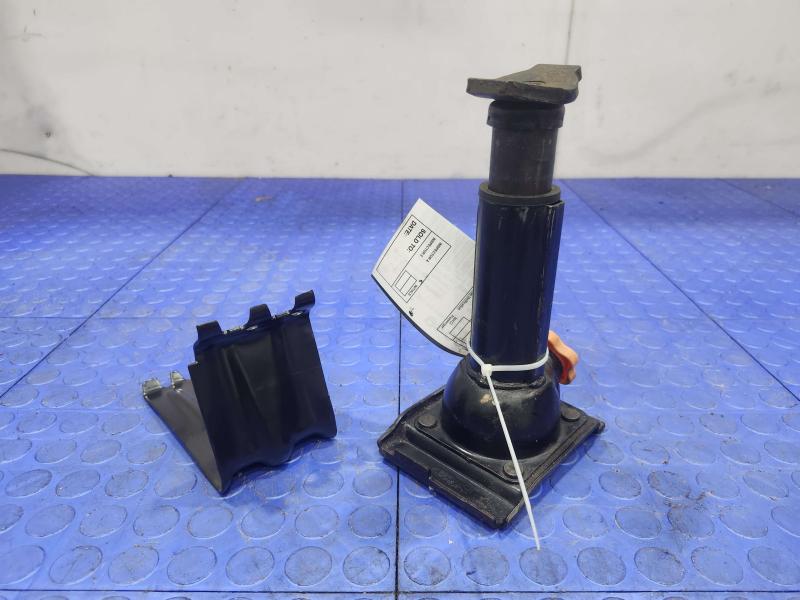 2008 Ford F-250 Super Duty Jack Assembly