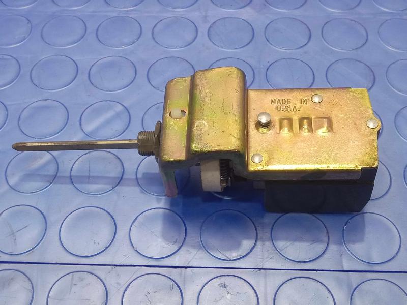 1977-1980 Ford Granada Headlight Switch Genuine OEM Part