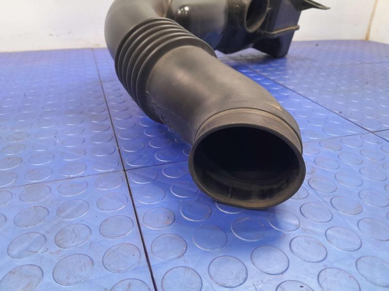 2013-2017 Subaru XV Crosstrek 2.0L Engine Air Intake Hose Assembly OEM 14456AA410