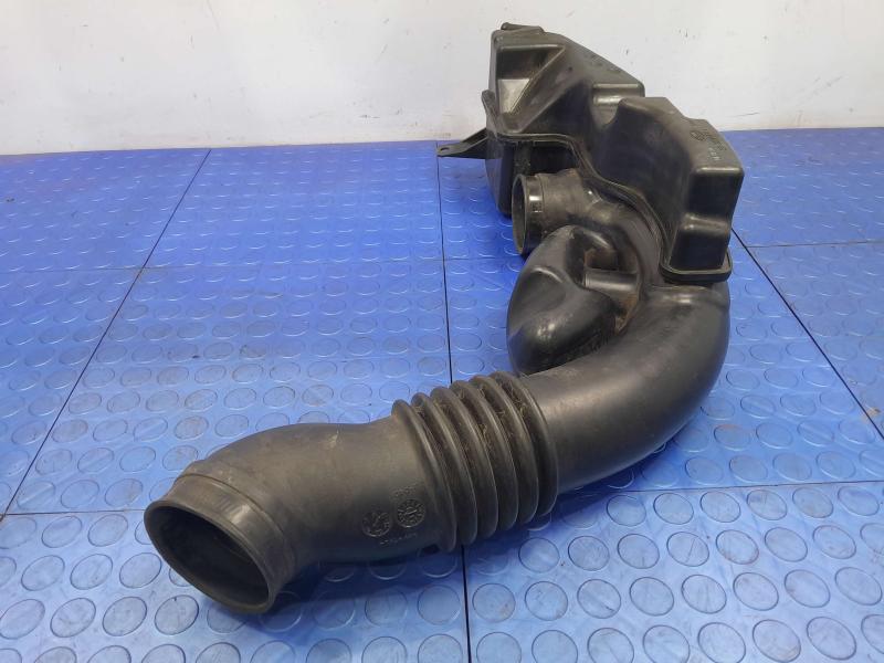 2013-2017 Subaru XV Crosstrek 2.0L Engine Air Intake Hose Assembly OEM 14456AA410
