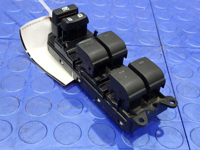 2011 Toyota Camry Door Switch Front