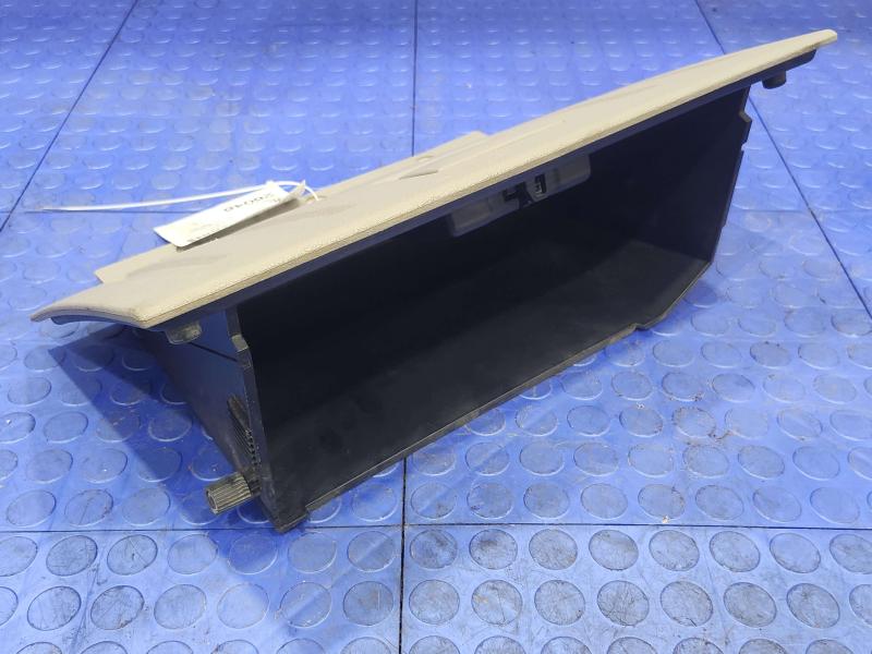 2008 Ford F-250 Super Duty Glove Box