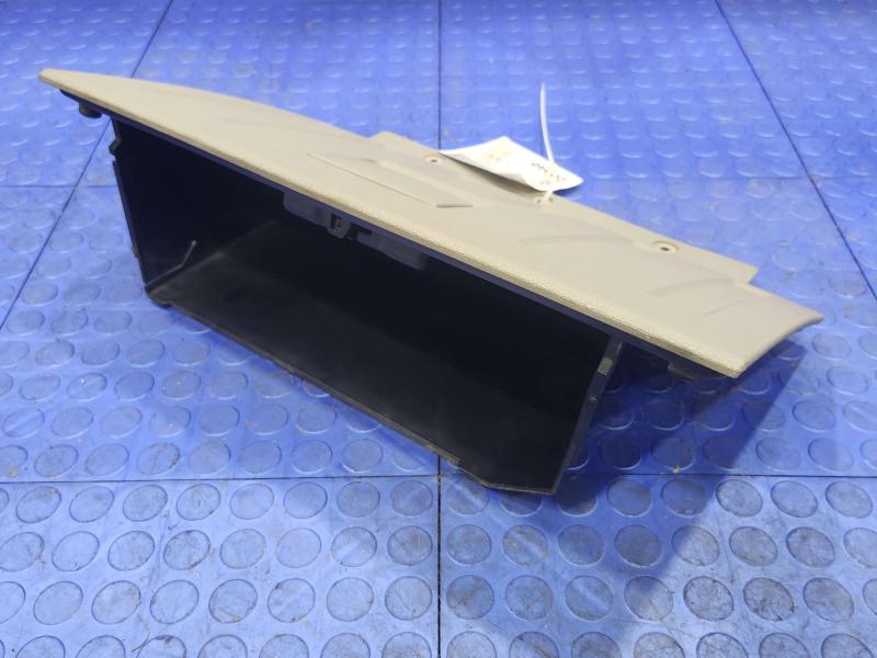 2008 Ford F-250 Super Duty Glove Box