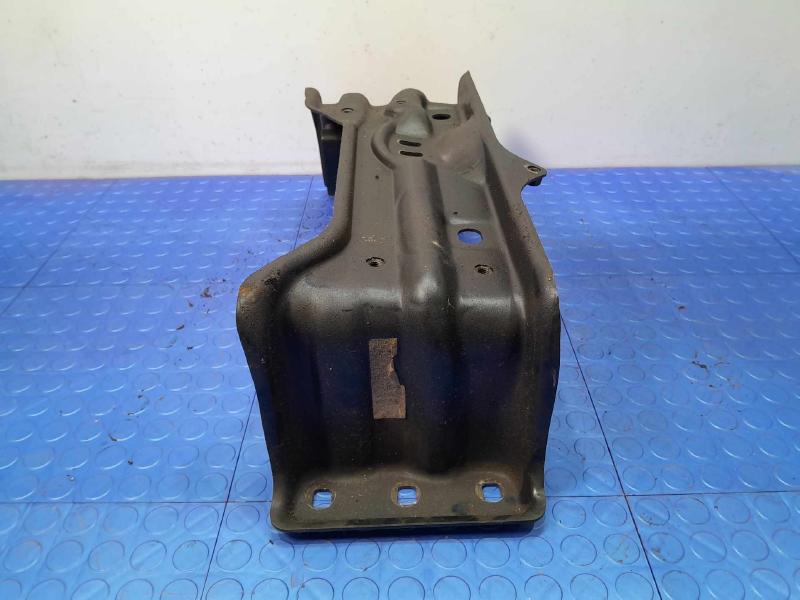 2014-2020 Jeep Grand Cherokee 4x4 Automatic Transmission Crossmember OEM 68252525AA