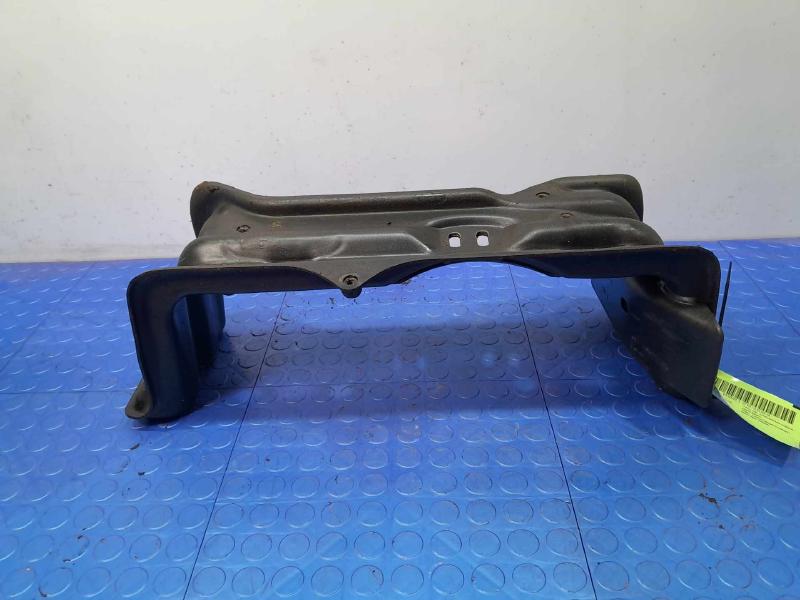 2014-2020 Jeep Grand Cherokee 4x4 Automatic Transmission Crossmember OEM 68252525AA