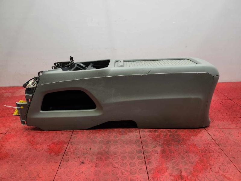 2014 Honda CR-V Front Console