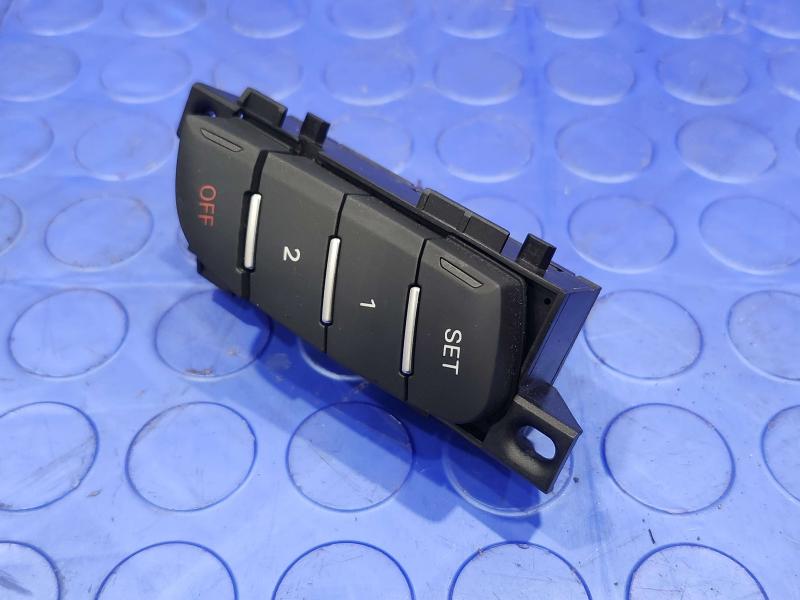 2014 Audi A7 Door Switch Front