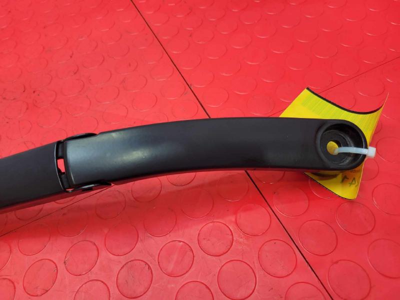 2020 Kia Stinger Wiper Arm