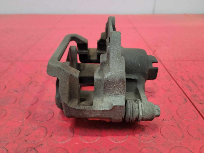2016 Acura MDX Caliper