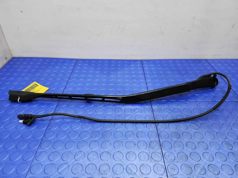 2018 Volvo S90 Wiper Arm
