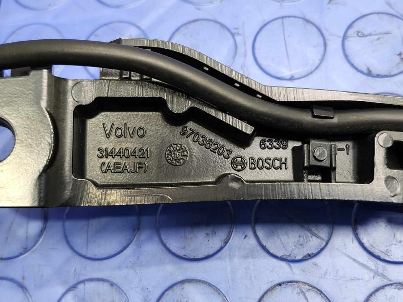 2018 Volvo S90 Wiper Arm