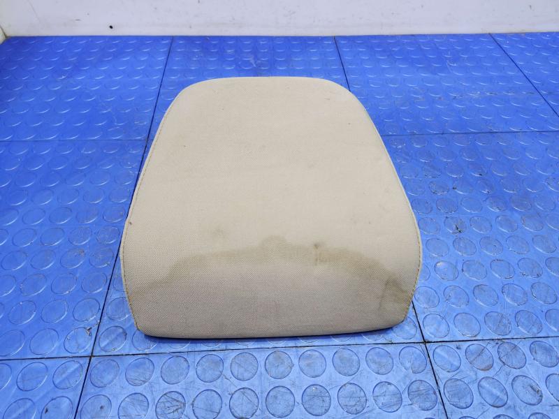 2016 Kia Sedona Headrest