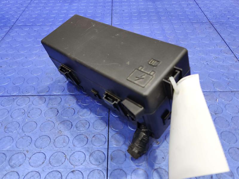 2013 Chrysler 300 Cabin Fuse Box