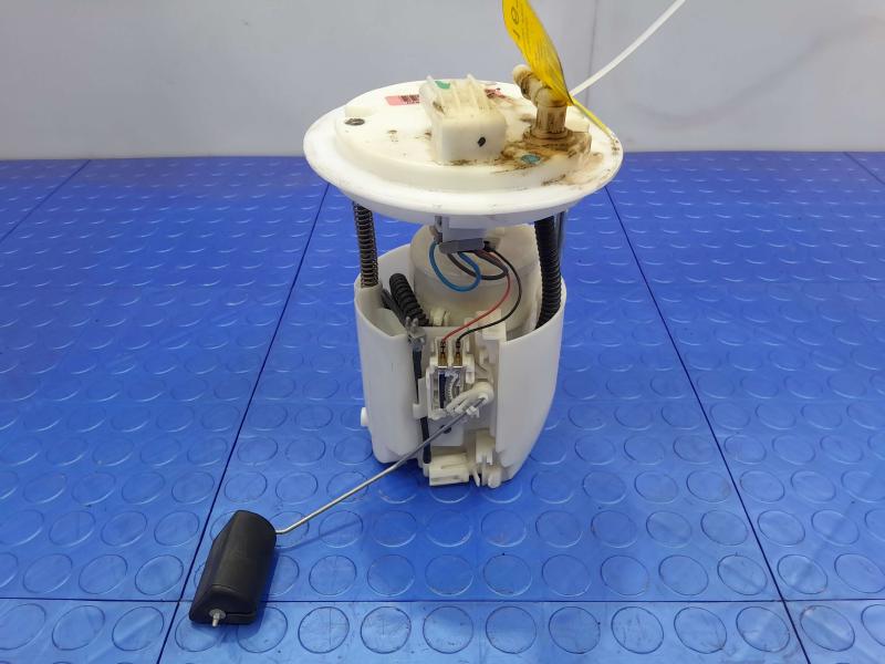 2009-2020  Dodge Joruney 2.4L FWD Fuel Pump Assembly Genuine OEM 04743907AB