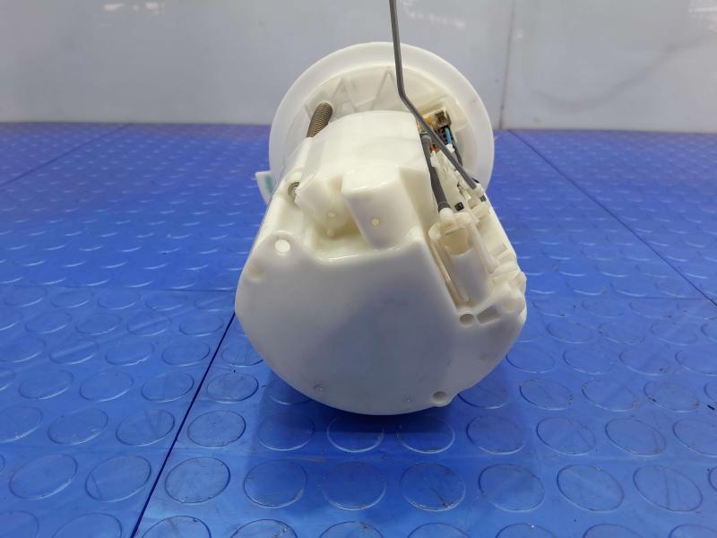 2009-2020  Dodge Joruney 2.4L FWD Fuel Pump Assembly Genuine OEM 04743907AB