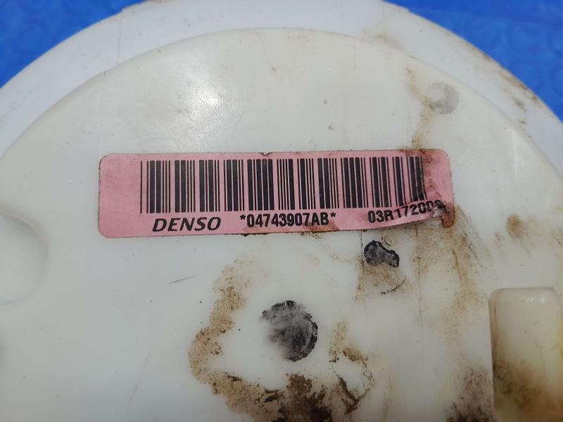 2009-2020  Dodge Joruney 2.4L FWD Fuel Pump Assembly Genuine OEM 04743907AB