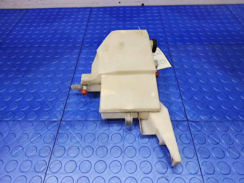 2013 Infiniti FX35 Coolant Recovery Bottle