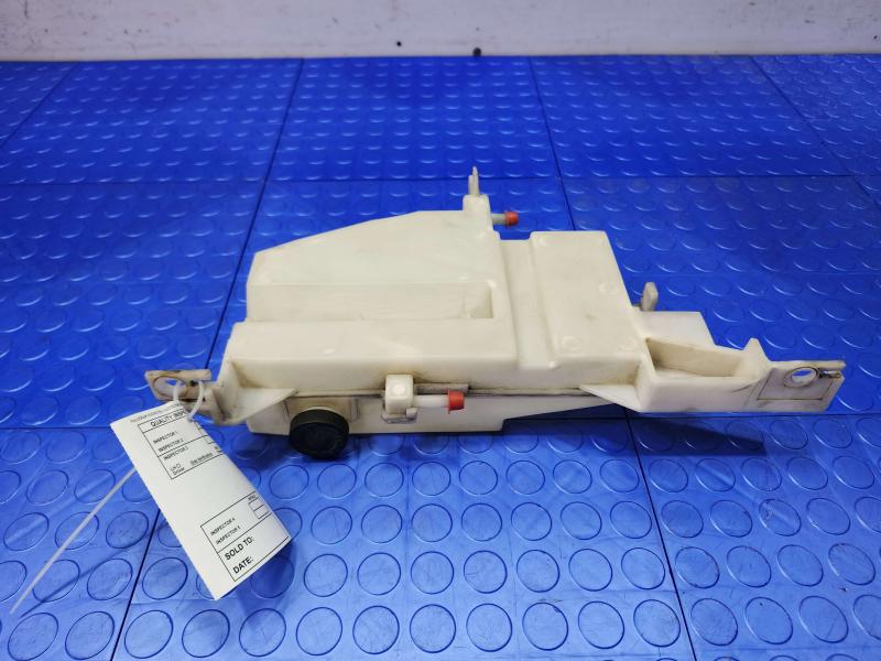 2013 Infiniti FX35 Coolant Recovery Bottle