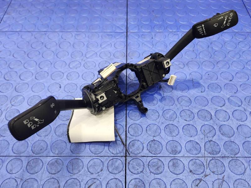 2015 Volkswagen Golf Combination Switch