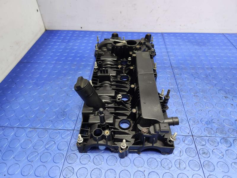 2017 Lincoln MKC Valve Cover