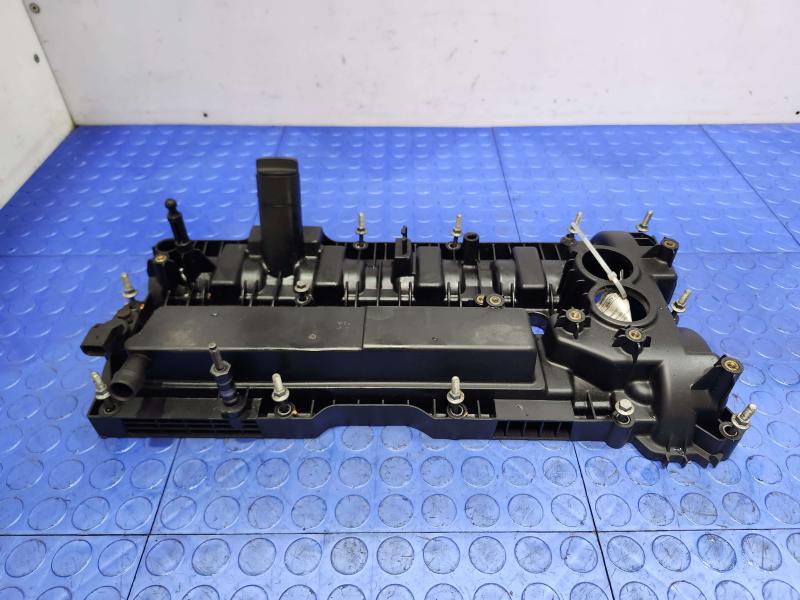 2017 Lincoln MKC Valve Cover