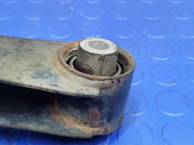 2009 Volkswagen Tiguan Lower Control Arm Rr