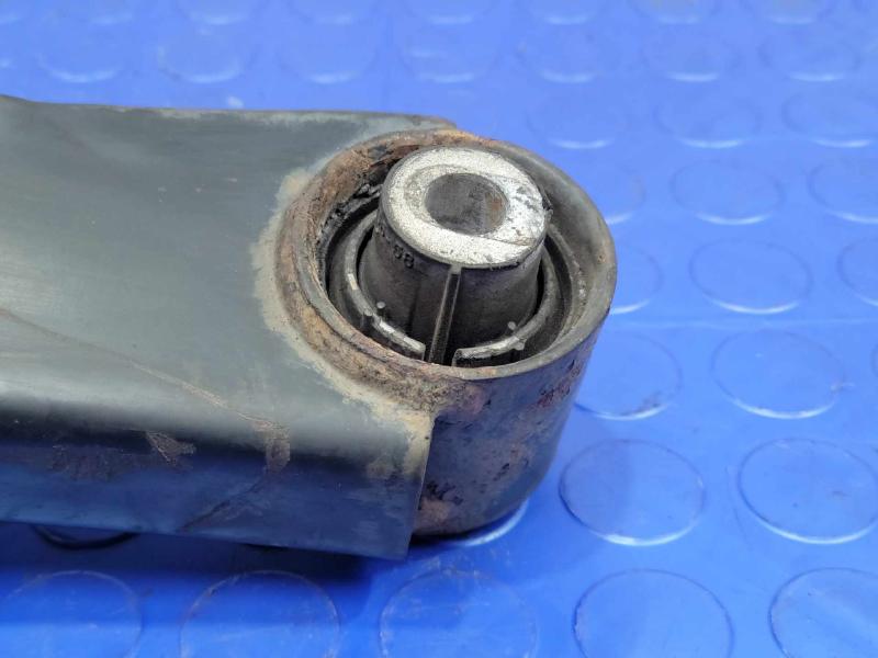 2009 Volkswagen Tiguan Lower Control Arm Rr