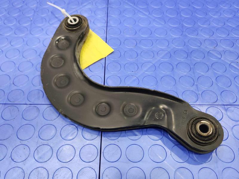 2012-2018 Ford Focus Rear Upper Control Arm Left or Right Side OEM AV6Z5500B,RH