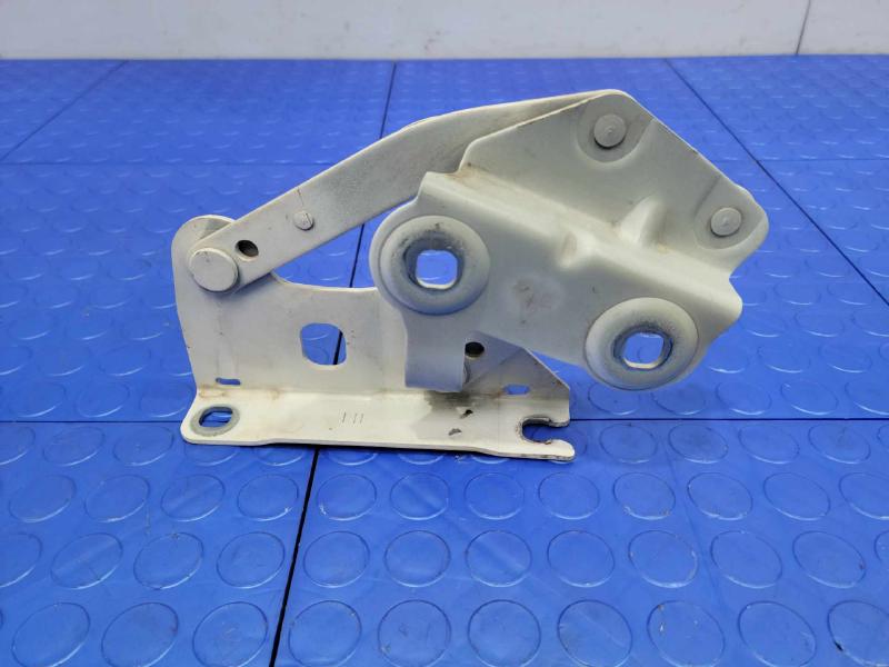 2010 Land Rover Range Rov Hood Hinge