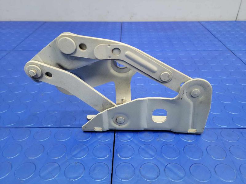 2010 Land Rover Range Rov Hood Hinge