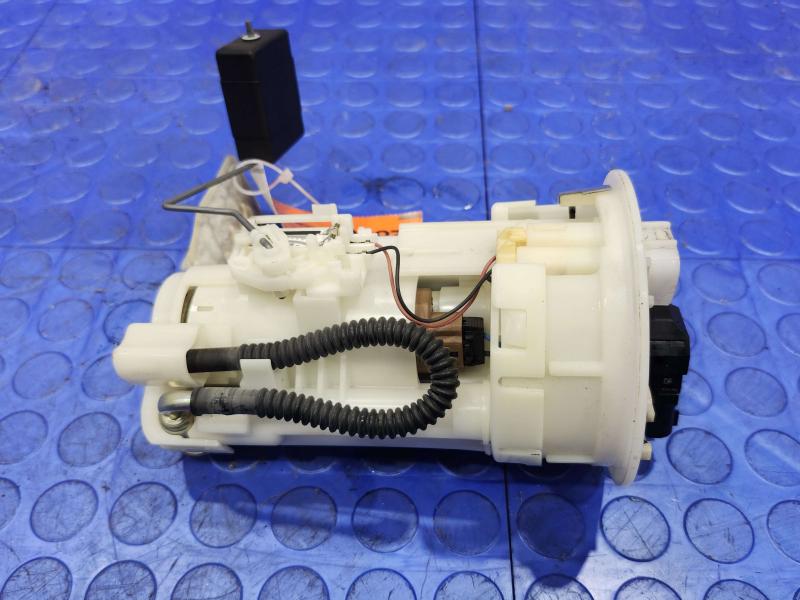 2010 Lexus RX350 RX450H Fuel Pump
