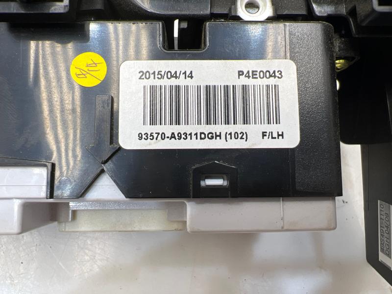 2016 Kia Sedona Door Switch Front