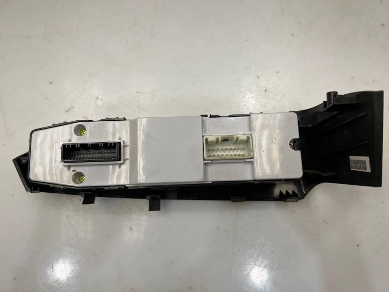 2016 Kia Sedona Door Switch Front