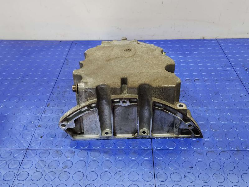 2013 Ford Transit 250 Oil Pan