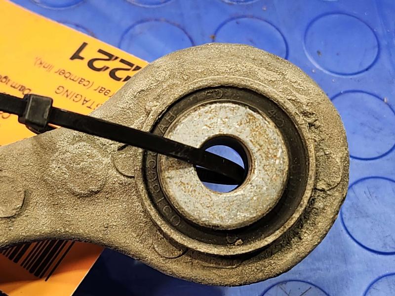 2014 Chrysler 300 Upper Control Arm Rear