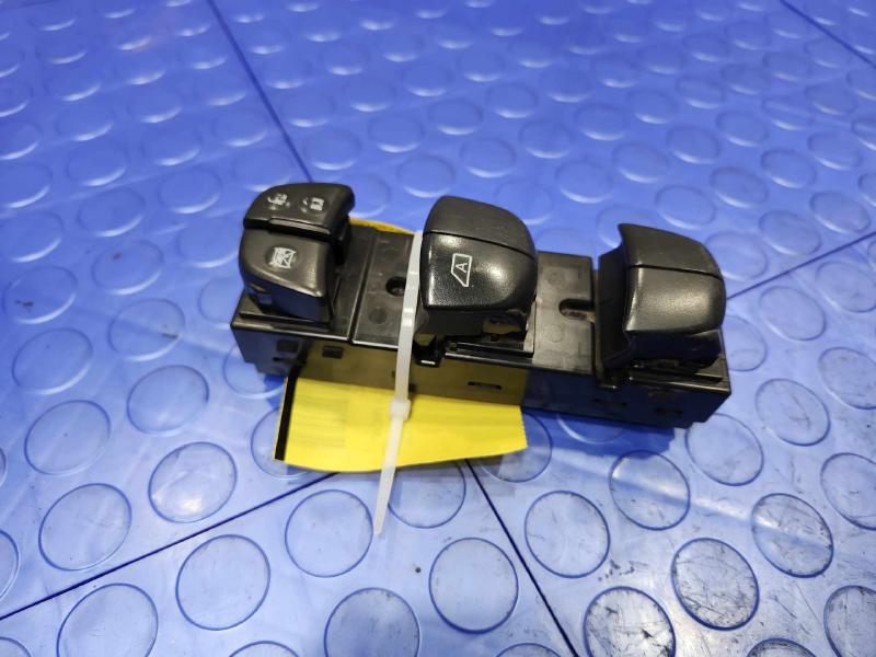 2011-2014 Nissan Juke Master Window Switch Assembly Genuine OEM 254011KA0B