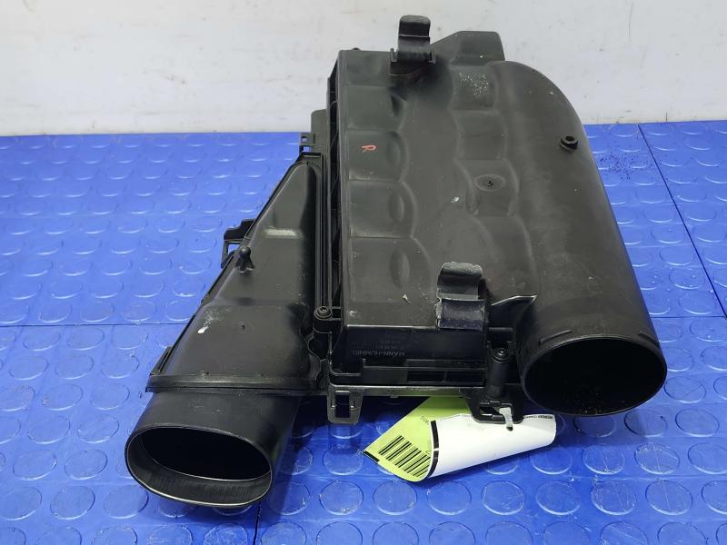2014 Mercedes ML-Class Air Cleaner