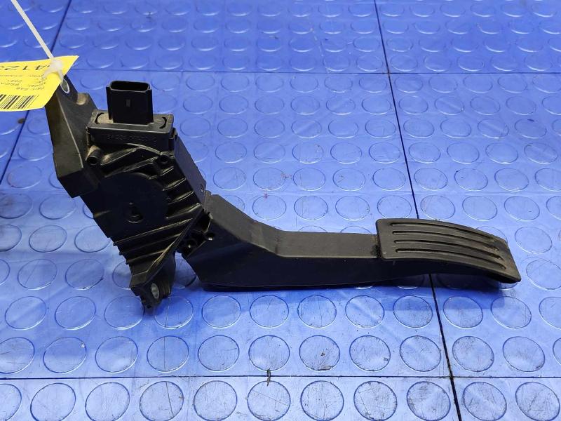 2021 Ford Escape Pedal Assembly