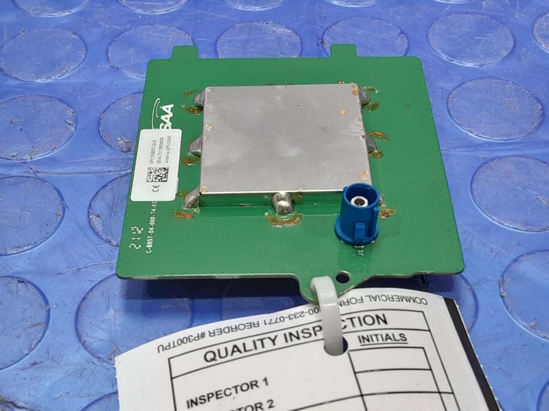 2021 Tesla Model 3 Antenna