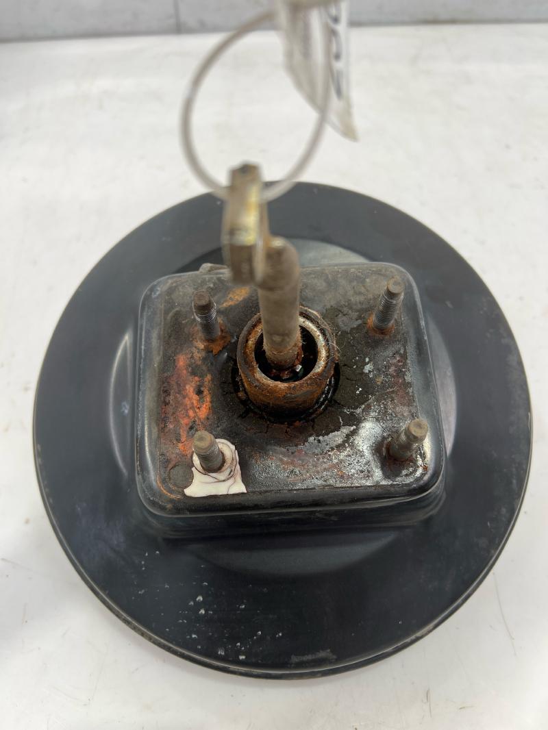 1989 - 1993 Ford F150 Bronco Power Brake Booster OEM E9TZ2005B