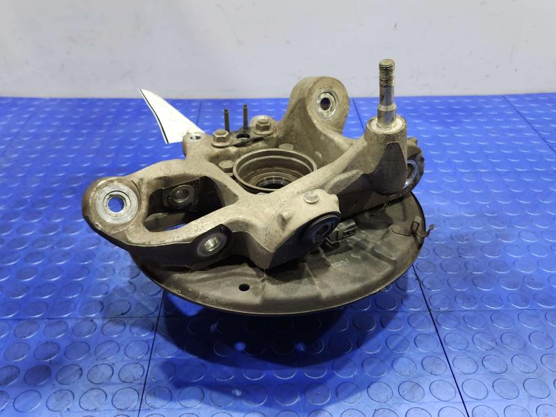 2008 Lexus LS 460 Rear Knuckle/Stub Axle