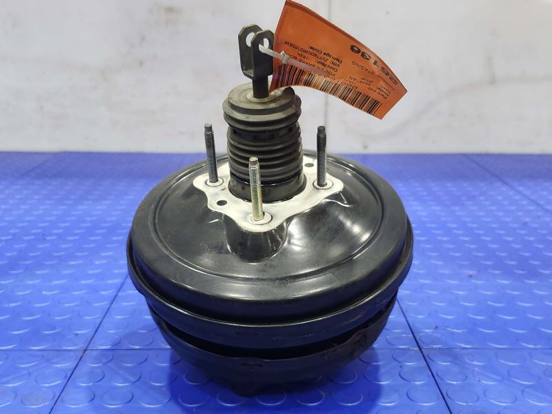 2005-2008 Ford Mustang Power Brake Booster Genuine OEM 5R3Z2005A