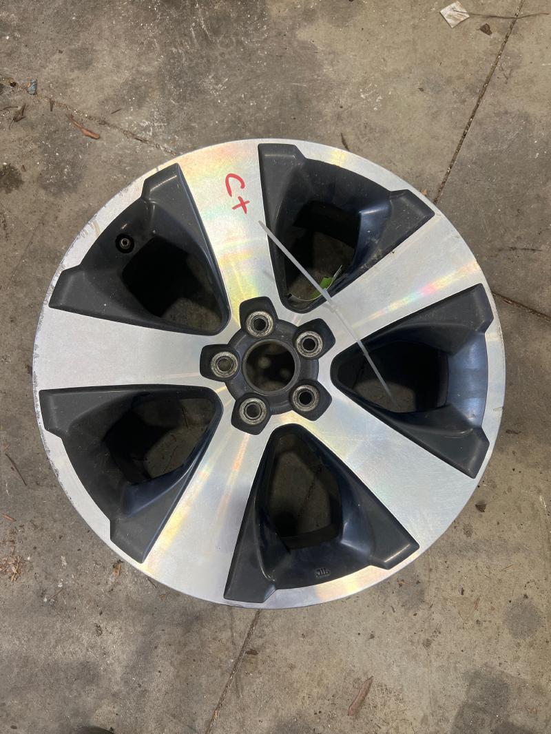 2014 Subaru Crosstrek Wheel