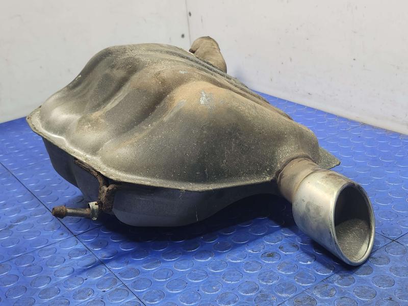 2014 Dodge Durango Muffler